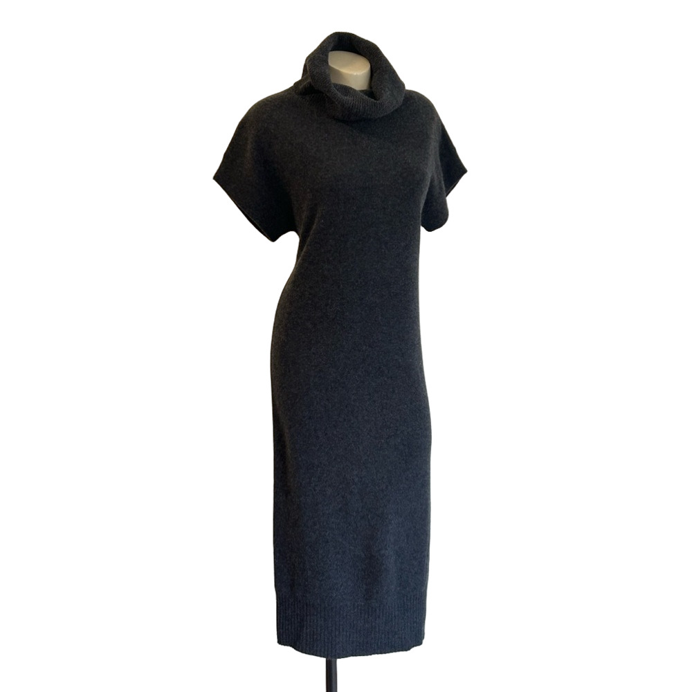 House of Harlow  1960 NWT 100% cashmere charcoal short sleeves dress S/P